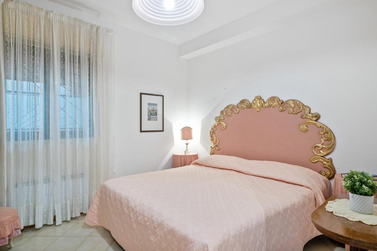 Taormina Comfortable Apartment With Terrace Exterior photo