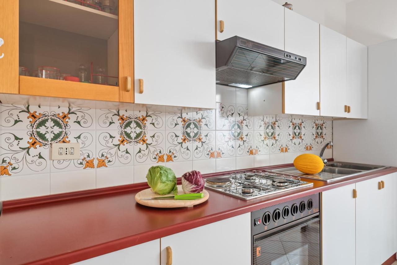 Taormina Comfortable Apartment With Terrace Exterior photo